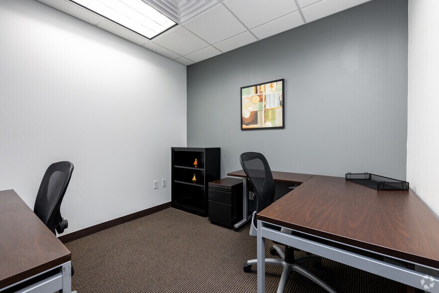 Photo of 3rd Floor Ste Office for 2