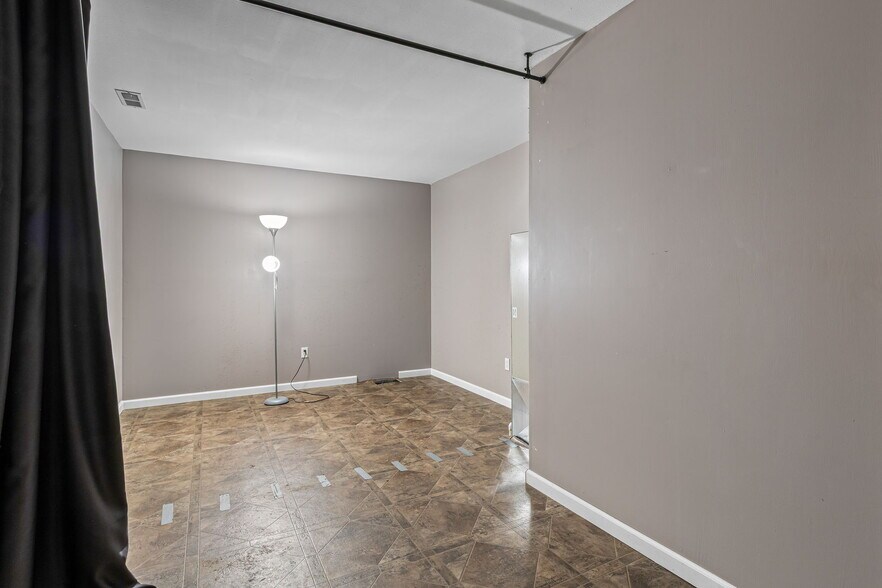 More Photos Of 47 N Allen St, Bonne Terre General Retail For Sale