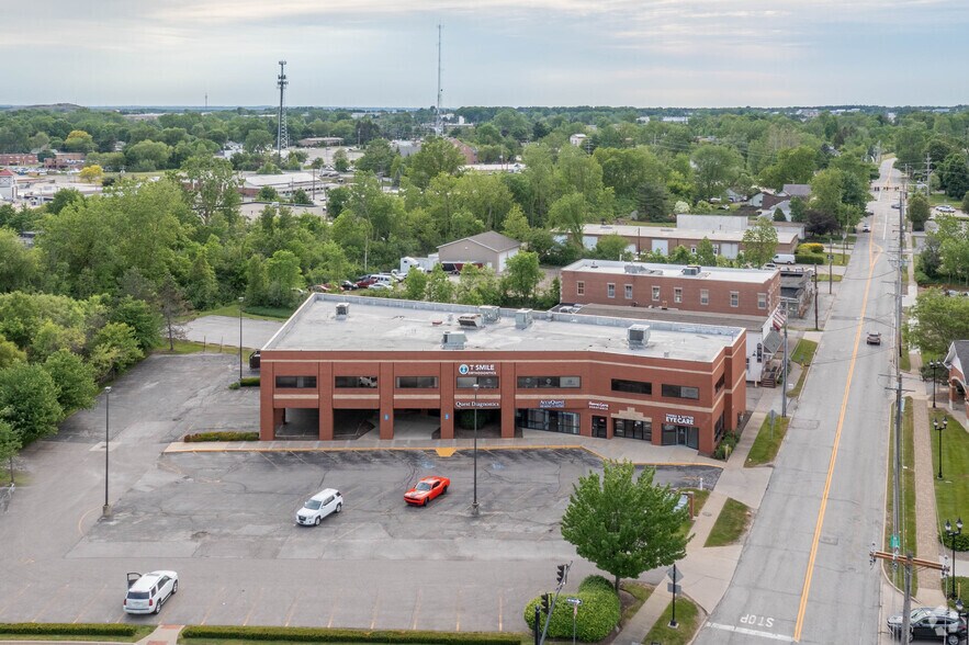 More Photos Of 33790 Bainbridge Rd, Solon Office For Sale