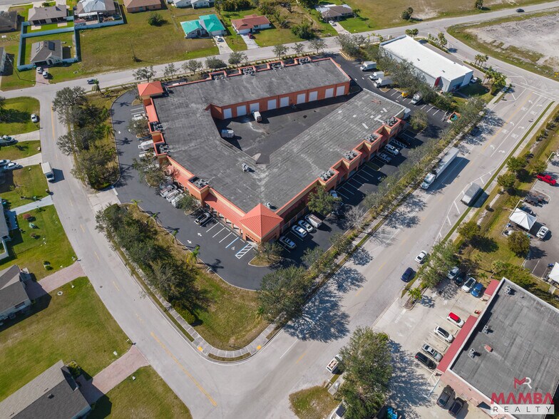 More Photos Of 413 NE Van Loon Ln, Cape Coral Light Distribution For Sale