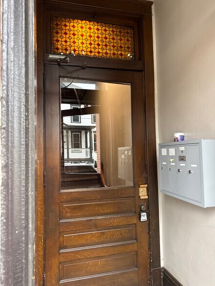 More Photos Of 316-320 S Pennsylvania Ave, Greensburg Apartments For Sale