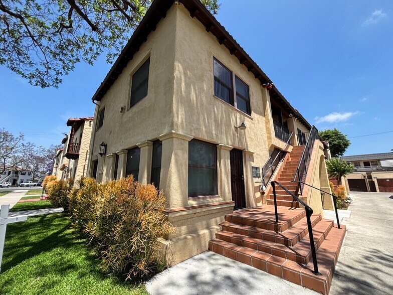 More Photos Of 921 N Lacy St, Santa Ana Apartments For Sale