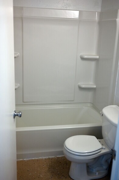 More Photos Of 4719 Toronto St, Ames Apartments For Sale