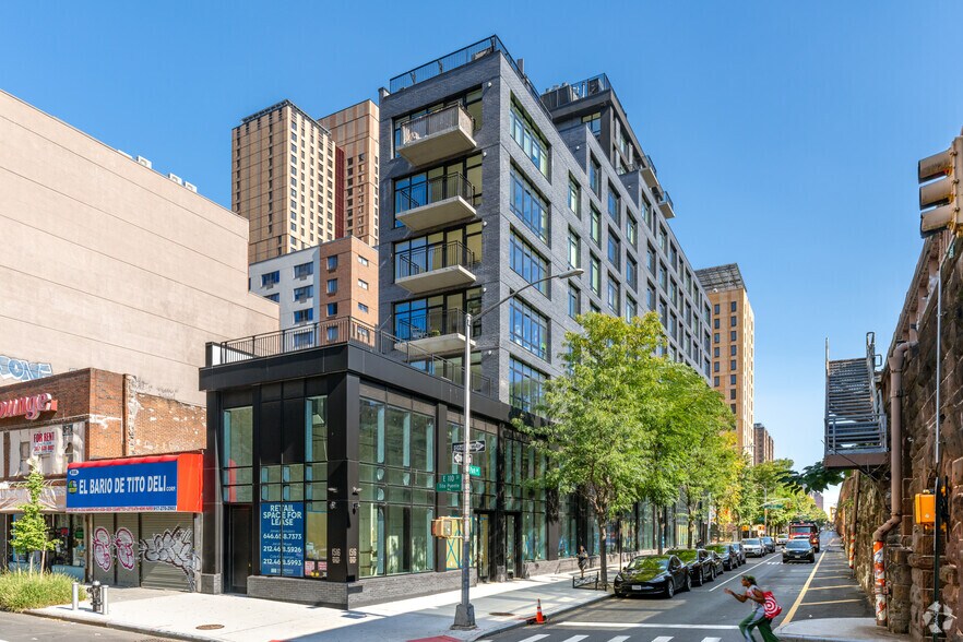 More Photos Of 1516 Park Ave, New York Apartments For Lease