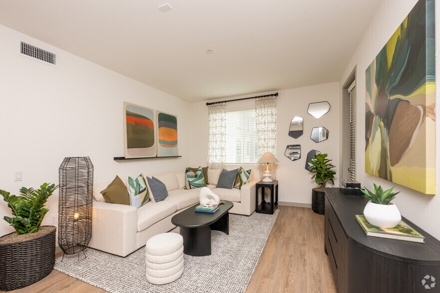 More Photos Of 14817 Foothill Blvd, Fontana Apartments For Lease