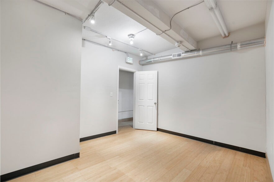 More Photos Of 5410-5430 W 44th Ave, Denver Freestanding For Lease