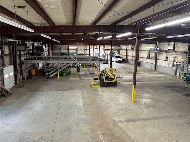 More Photos Of 1005 Geneva St, Shorewood Warehouse For Sale