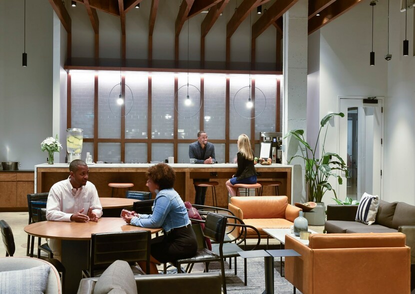 More Photos Of 934-976 Brady Ave NW, Atlanta Office For Lease