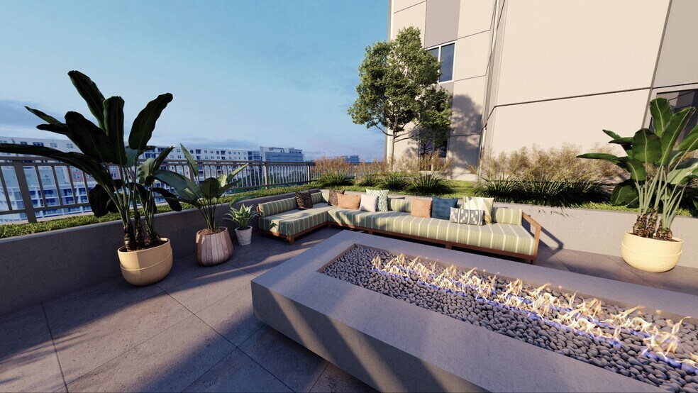 More Photos Of 931 W University Ave, Gainesville Apartments For Lease