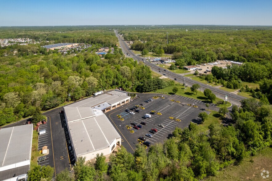 22002230 Route 9 South, Howell, NJ 07731 For Lease