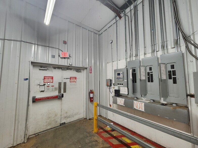 More Photos Of 4783 Second St N, Folkston Freestanding For Sale