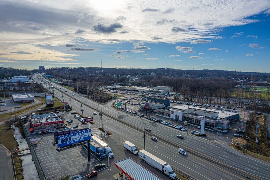 More Photos Of 1500 US Highway 46, Little Falls Service Station For Sale