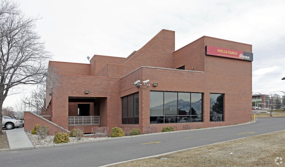 Primary Photo Of 1255 E Brickyard Rd, Salt Lake City Bank For Lease