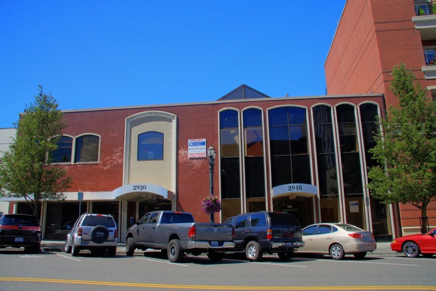 More Photos Of 2918-2920 Colby Ave, Everett Office For Lease