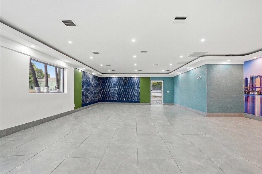 More Photos Of 45 NW 22nd Ave, Miami Restaurant For Sale
