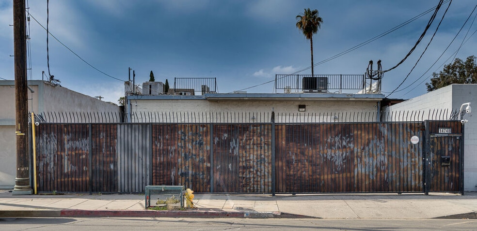 More Photos Of 14748 Keswick St, Van Nuys Warehouse For Sale