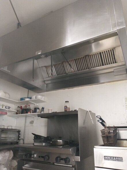 More Photos Of 2297 Dallesport Rd, Dallesport Freestanding For Lease