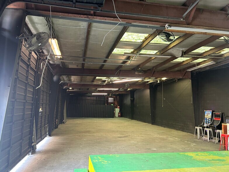 More Photos Of , New Orleans General Retail For Sale