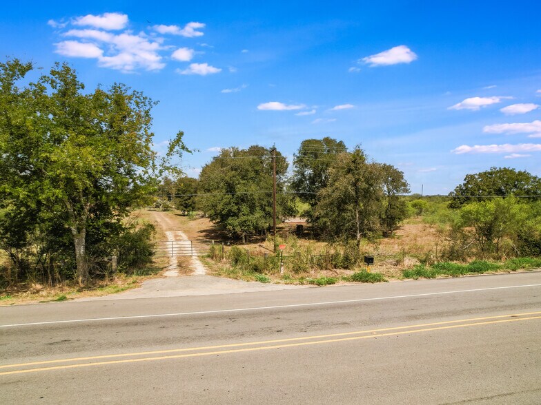 More Photos Of 1428 Highway 21 W, Cedar Creek Land For Sale