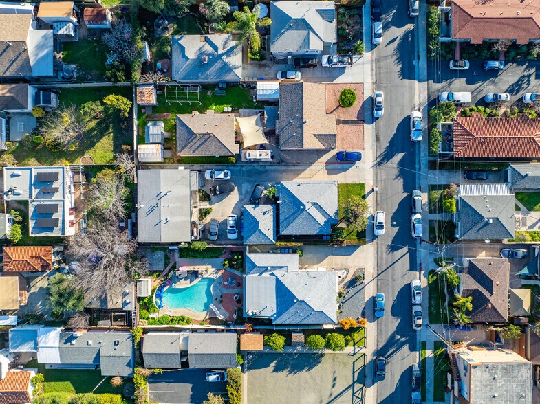 More Photos Of 4869 Pine St, La Mesa Apartments For Sale