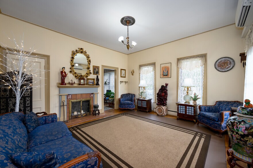 More Photos Of 236 SE Stephens St, Roseburg Hospitality For Sale