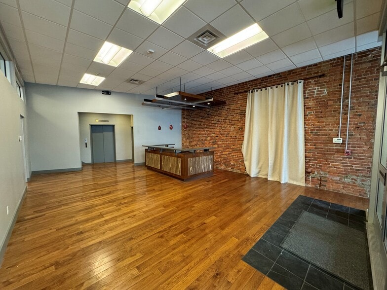 More Photos Of 110 N Post St, Spokane Storefront For Lease