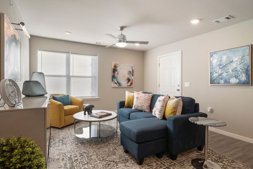 More Photos Of 617 Spallone Blvd, Springdale Apartments For Sale