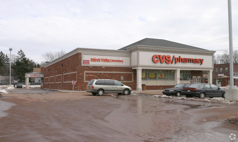 More Photos Of 1210 Main St, East Hartford Freestanding For Lease