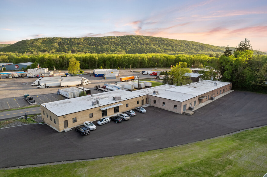 Primary Photo Of 63 Barlow Rd, Binghamton Distribution For Lease