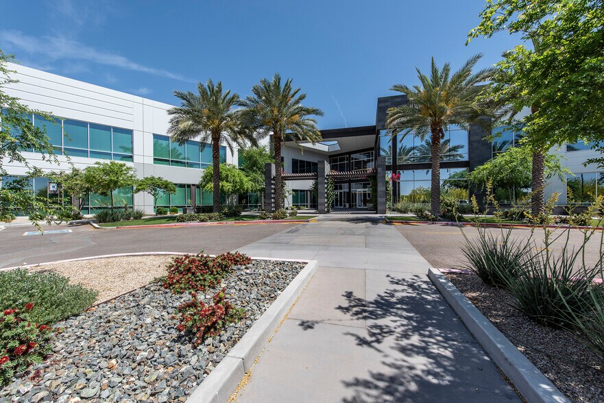 More Photos Of 350 N McClintock Dr, Chandler Office For Sale