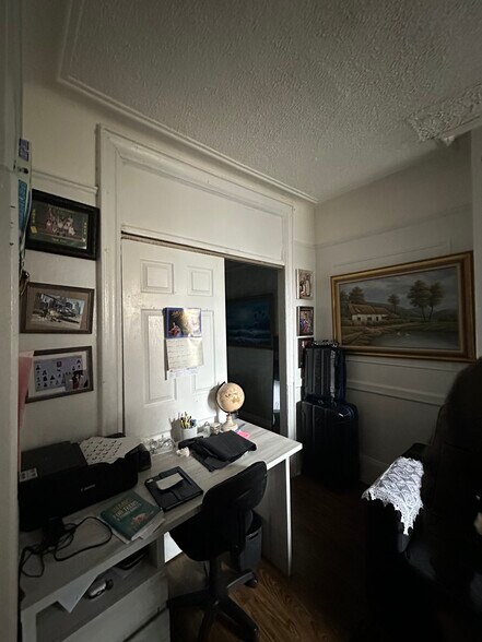 More Photos Of 430 Bleecker St, Brooklyn Apartments For Sale