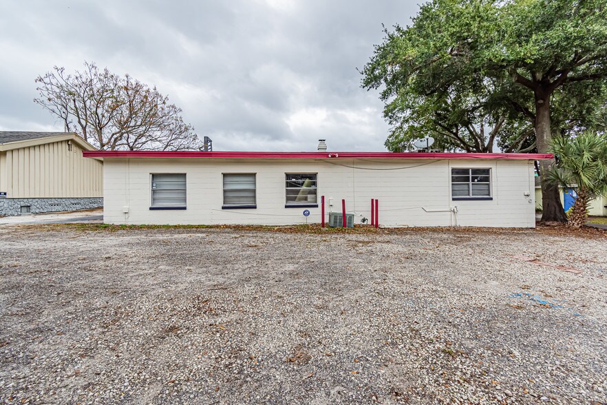 More Photos Of 264 E Altamonte Dr, Altamonte Springs Freestanding For Lease