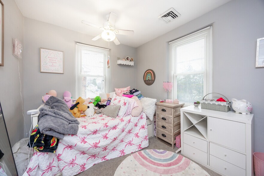 More Photos Of 109 Gravel Pike, Collegeville Office Residential For Sale