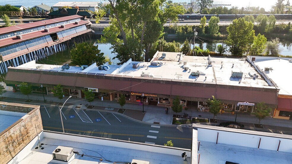 More Photos Of 308-326 N 1st Ave, Sandpoint Storefront For Sale