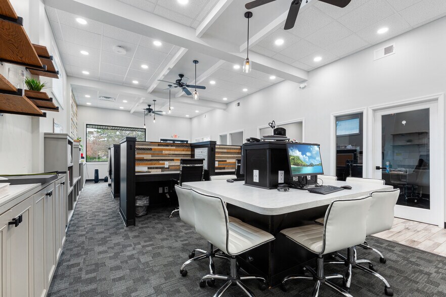 More Photos Of 1003 Wyoming Ave, Forty Fort Medical For Sale