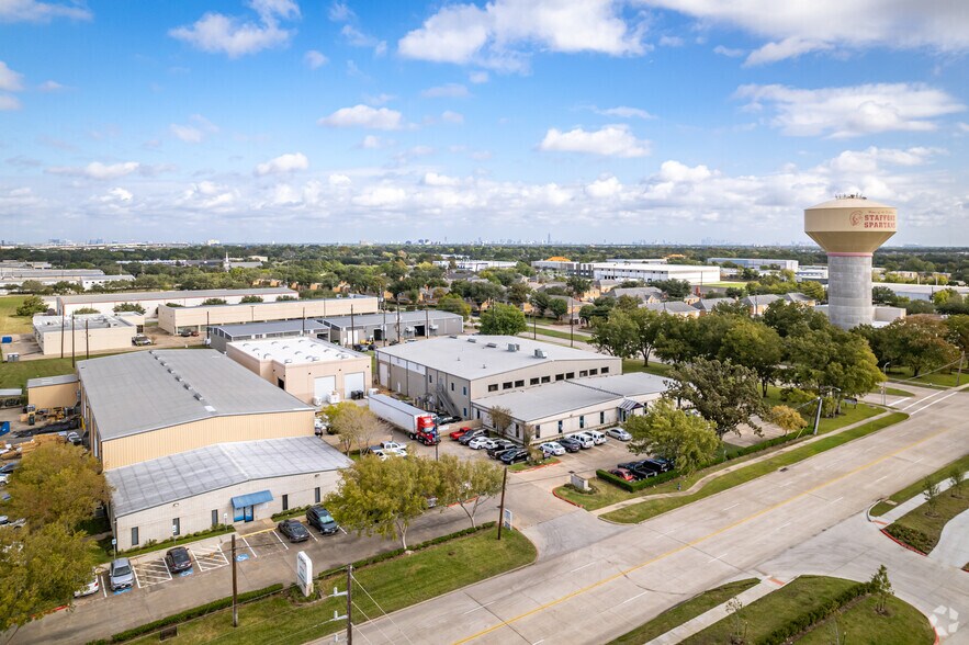 More Photos Of 10302 Mula Rd, Stafford Warehouse For Sale