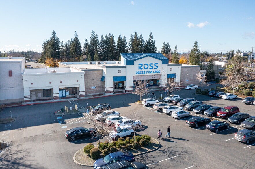 More Photos Of 7342-7350 Greenback Ln, Citrus Heights General Retail For Lease