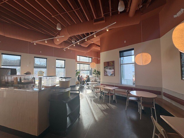 More Photos Of 14 Swannanoa River Rd, Asheville Fast Food For Sale