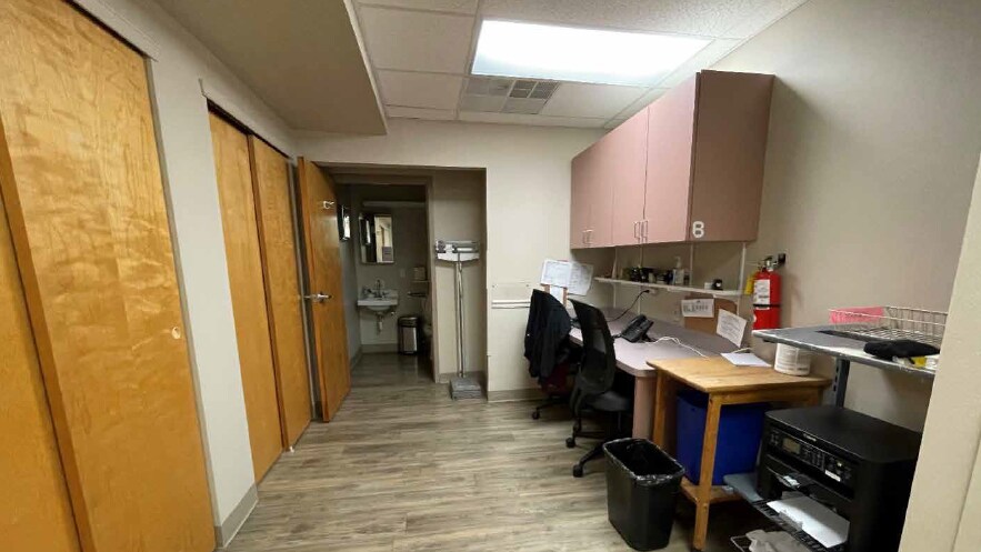 More Photos Of 345 N York Rd, Hatboro Medical For Sale