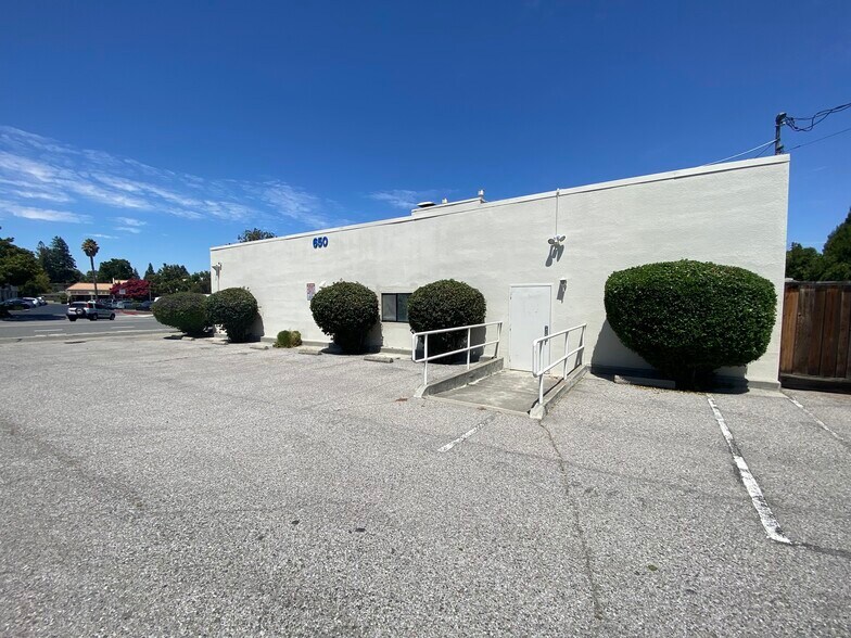 More Photos Of 650 S Bernardo Ave, Sunnyvale Medical For Lease