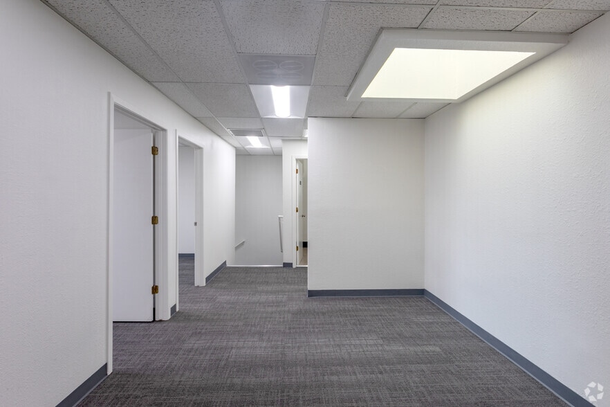 More Photos Of 1580 Oakland Rd, San Jose Unknown For Lease