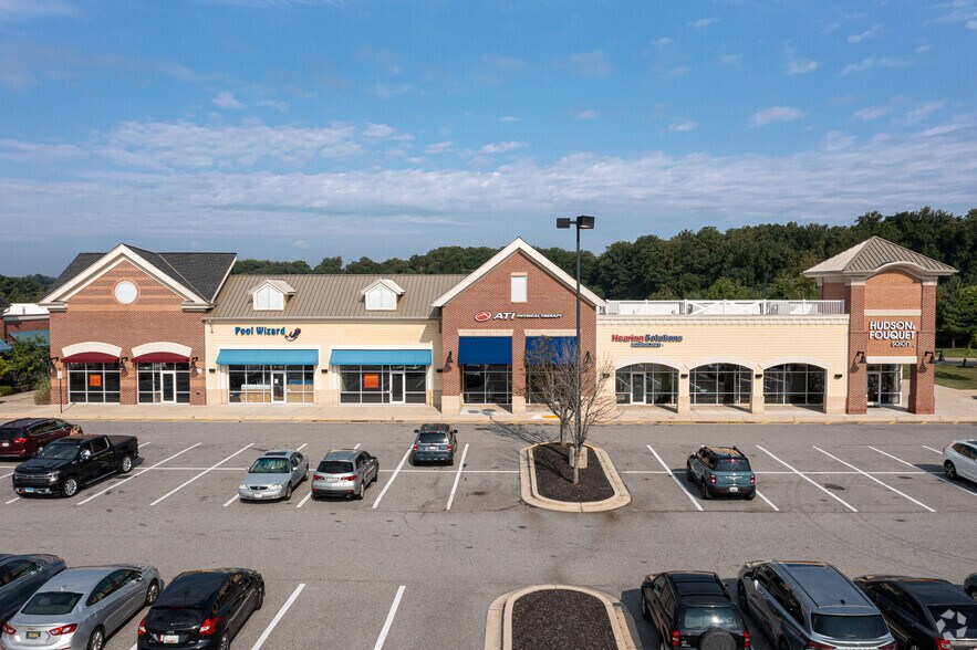 More Photos Of 3-15 Lee Airpark Dr, Edgewater Unknown For Sale