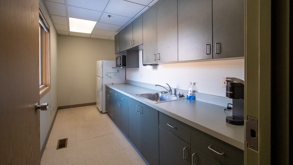 More Photos Of 5140 Moundview Dr, Red Wing Manufacturing For Lease