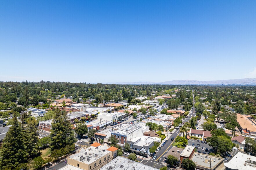 More Photos Of 140 W Main St, Los Gatos Loft Creative Space For Lease