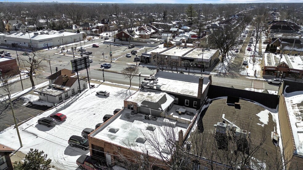 More Photos Of 2022-2026 W 95th St, Chicago Office Residential For Sale