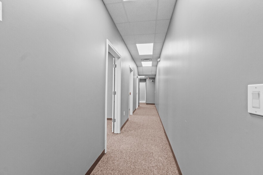 More Photos Of 495 Central Ave, Seekonk Medical For Lease