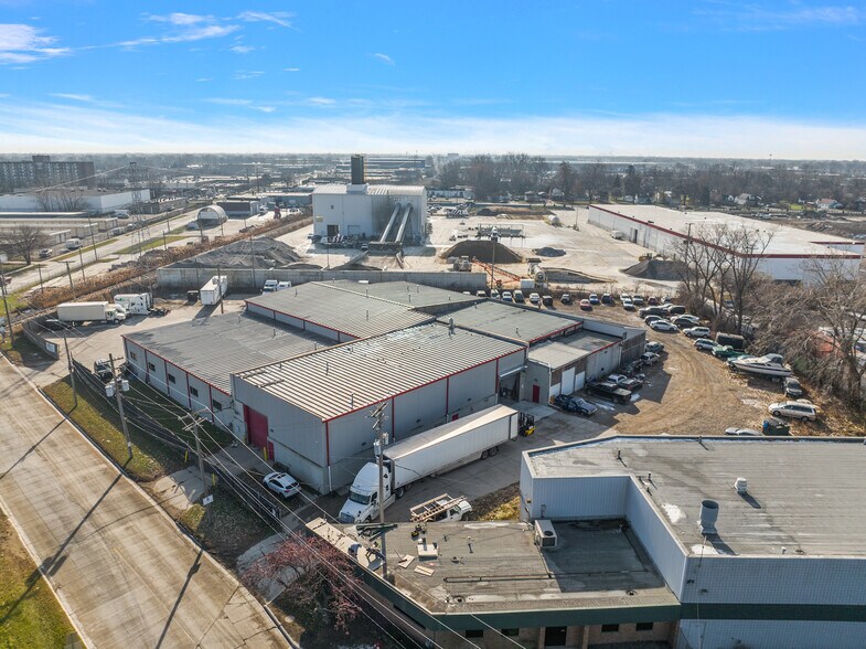 More Photos Of 25411 Sherwood Ave, Center Line Industrial For Sale