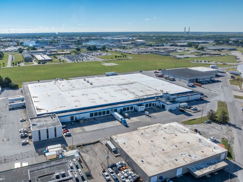 More Photos Of 4001 W Minnesota St, Indianapolis Refrigeration Cold Storage For Sale