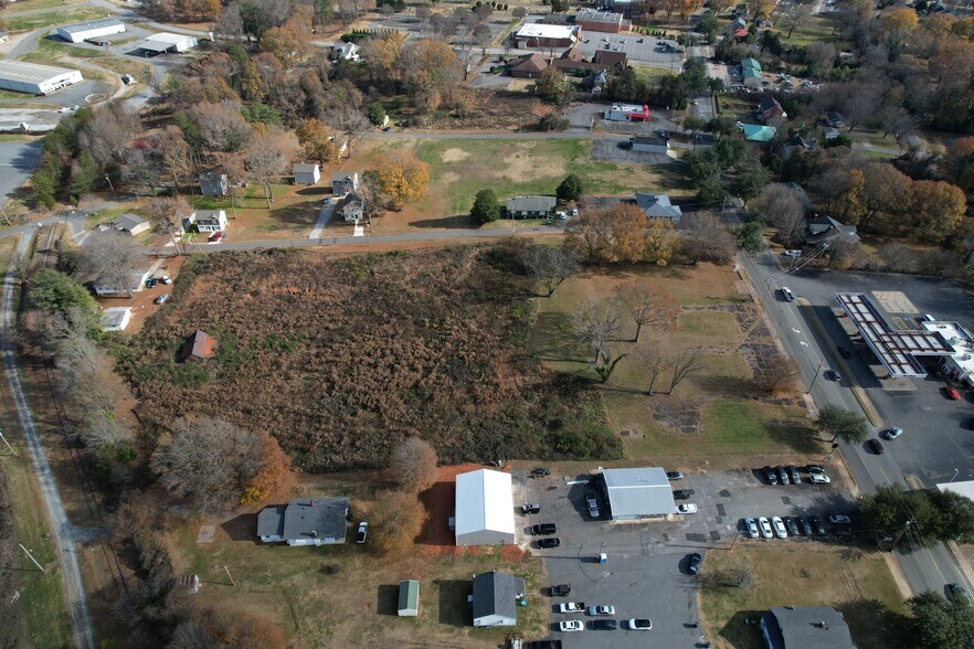 More Photos Of 0 Gettys St, Forest City Land For Sale