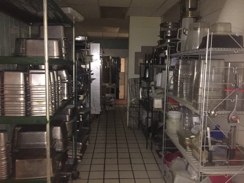 More Photos Of 2315 N Broadway, Minot Hospitality For Sale